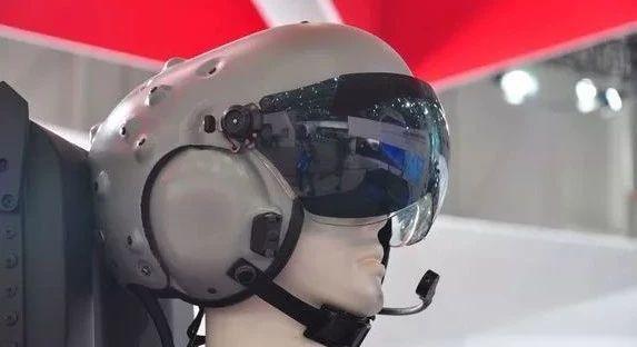 以下关于75274TIE战机飞行员头盔描述正确的是()(图1)
