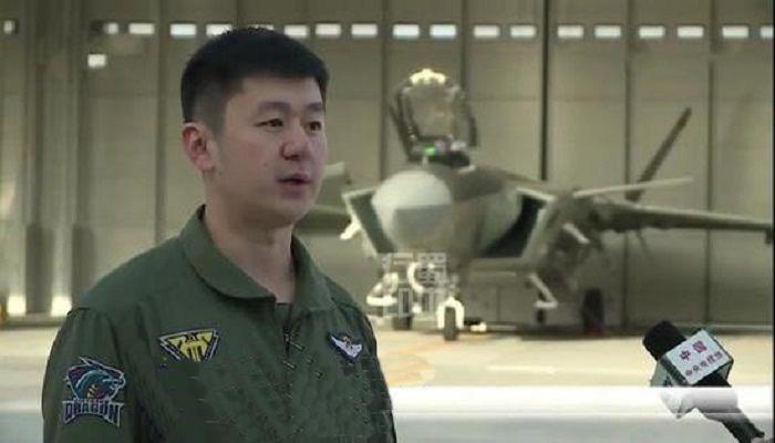 你造吗？美国F-35战斗机头盔一个247万元(图1)